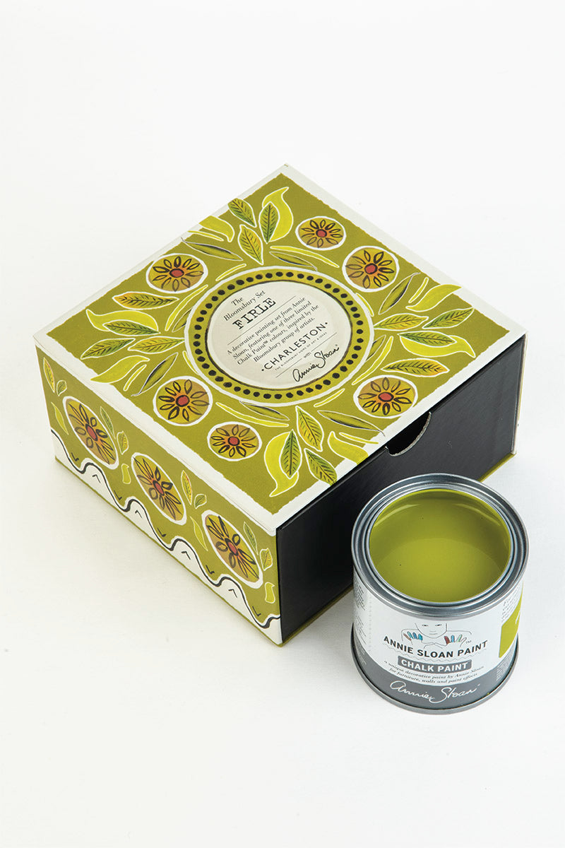Annie Sloan with CHARLESTON: Decorative Paint set in Firle