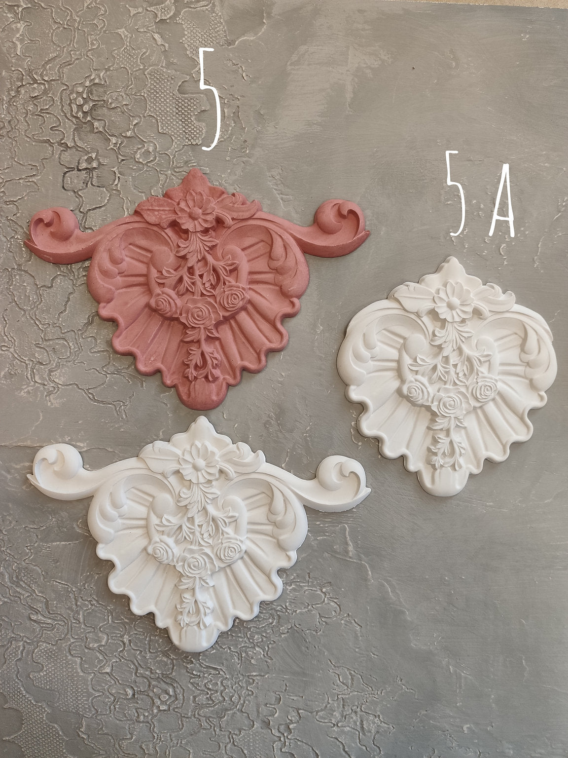 Molding 5