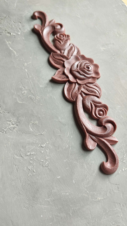 Molding Crown with roses PA3