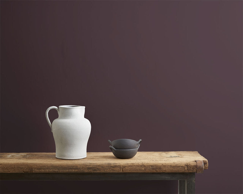Tyrian Plum Annie Sloan Wall Paint krāsa